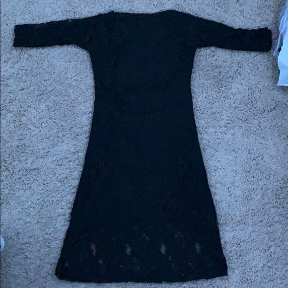 Tight Dress - Picture 2 of 2